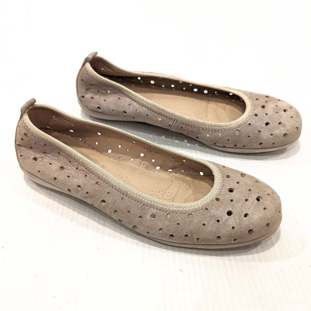 MODABELLA Spain gold perforated leather flats size 37